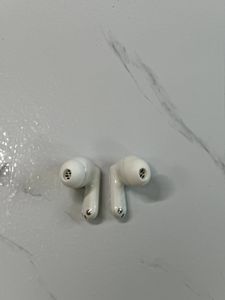 Б/в Навушники Oppo enco air4 pro 01-200900748