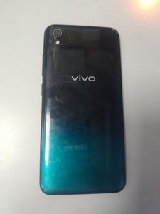 Б/в Мобільний телефон Vivo y1s 2/32gb 01-200903892