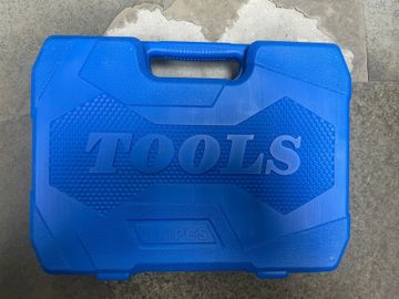 Б/в Набір автоінструментів New Tools 94 шт 16-000275146