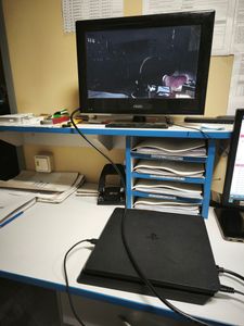 Б/у Игровая приставка Sony playstation 4 slim 1tb 01-200903796