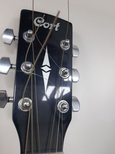 Б/в Електроакустична гітара Cort cj-medx nat 01-200908179