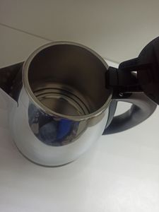 Б/у Электрочайник Grunhelm eks 7518 16-000274094