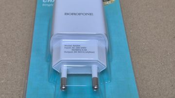 Б/у Сетевое зарядное устройство Borofone ba20a 16-000276439