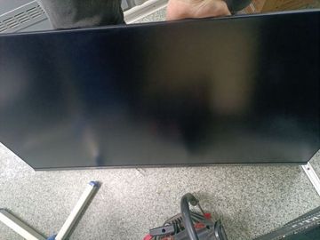 Б/у Телевизор Ergo 43juq85 01-200918780