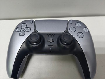 Б/в Геймпад Sony dualsense 01-200927490