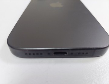 Б/в Мобільний телефон Apple iphone 16 pro 256gb 01-200928386
