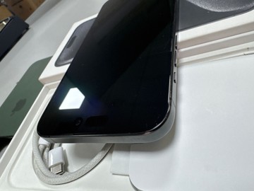 Б/в Мобільний телефон Apple iphone 15 pro max 256gb 01-200912332