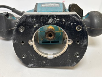 Б/в Фрезер Makita rp0900 01-200937671