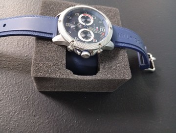 Б/в Годинник Tommy Hilfiger 3964.5881 01-200938999