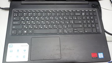 Б/в Ноутбук Dell 15/core i3 7020u ddr3/4gb ddr3/ssd 120 gb/radeon 520 2gb 01-200944091