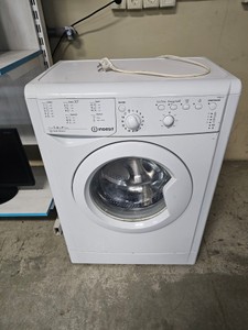 Б/в Пральна машина Indesit iwsb 61051 c eco eu 01-200956547