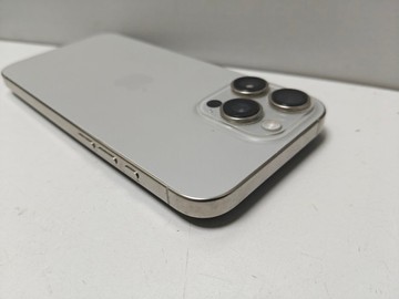 Б/у Мобільний телефон Apple iphone 16 pro max 256gb esim 01-200983495