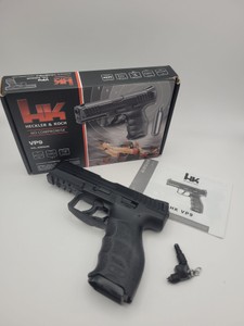 Б/в Пістолет для страйкболу Umarex gbb heckler&koch vp9 co2 01-200991720