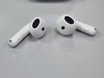 Б/в Навушники Apple airpods 4 01-200958338