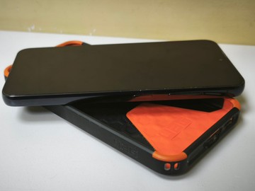 Б/в Мобільний телефон Samsung galaxy s23 8/128gb 01-201022674
