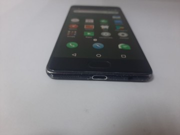 Б/в Мобільний телефон Meizu pro 7 4/64gb 01-201081355