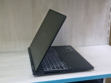 Б/в Ноутбук Hp 16/core ultra 7 255hx ddr5/32gb ddr5/ssd 1000 gb/rtx 5060 8gb 01-201086589