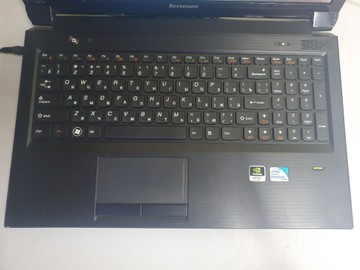 Б/в Ноутбук Lenovo єкр. 15,6/ pentium b950 2,1ghz/ ram4096mb/ hdd500gb/ dvd rw 01-201087303