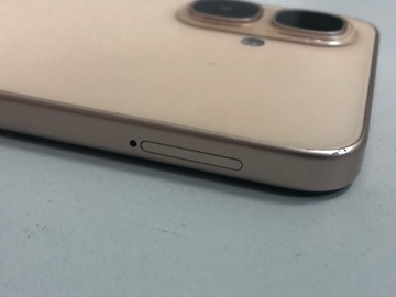 Б/у Мобільний телефон Infinix smart 10 4/128gb 01-201095635