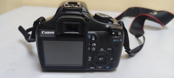 Б/в Фотоапарат Canon eos 1100d ef-s 18-135mm f/3.5-5.6 is 01-201097377