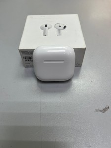 Б/в Навушники Apple airpods 4 01-201096432