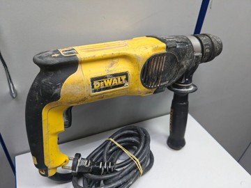 Б/в Перфоратор Dewalt d25124k 01-201114931