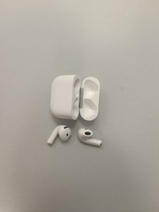 Б/в Навушники Apple airpods 4 with active noise cancellation 01-201152509