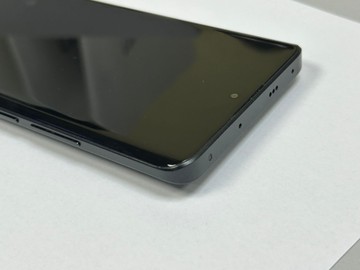 Б/в Мобільний телефон Xiaomi redmi note 13 pro+ 5g 8/256gb 01-201152411