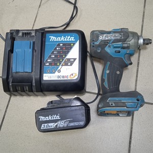 Б/у Гайковерт Makita dtw285z 01-201166152