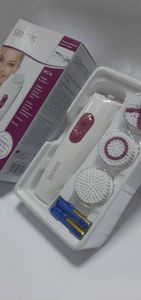 16-000219601: Sanitas sfc40