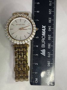 01-200403924: Michael Kors mk4668