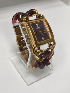 01-18915805: Guess u0467l1