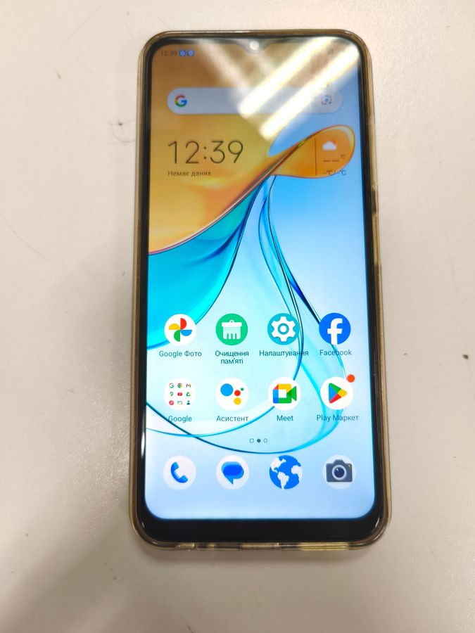 blade v50 design 8/256gb