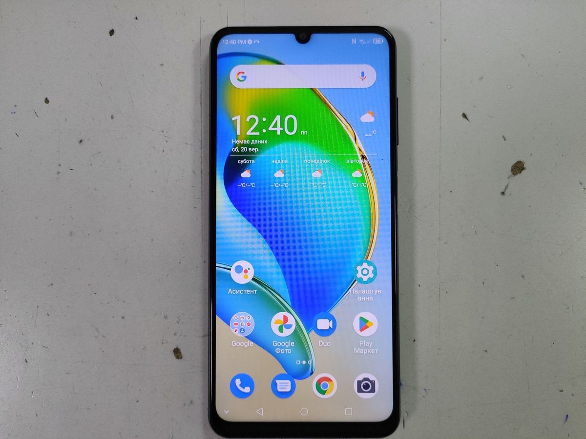 blade v40 vita 4/128gb