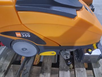 Б/в Підлогомиюча акумуляторна машина Taski swingo 350 01-200749743