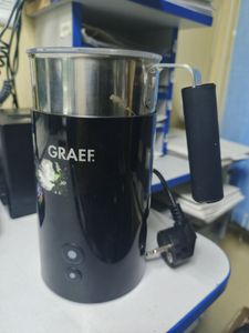 01-200781972: Graef ms 702