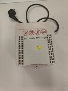 Б/в Стабілізатор напруги Powercom tca-1200 01-200810397