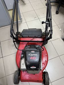 Б/в Газонокосарка Quatro 40 01-200834125