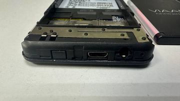 Б/в Мобільний телефон Viaan v281b 01-200842315