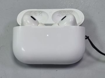 Б/в Навушники Apple airpods pro 2nd generation with magsafe charging case usb-c 01-200824657