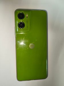 Б/в Мобільний телефон Motorola moto g06 4g 4/64gb 01-200858559