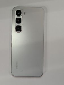 Б/в Мобільний телефон Infinix hot 60 pro 8/256gb 01-200858210