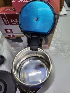 Б/у Электрочайник Wiren 59526 01-200864976