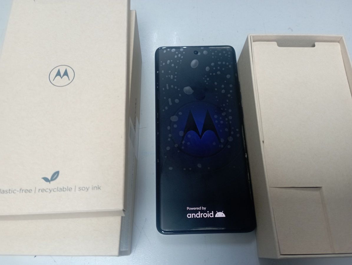 Motorola edge 40 8/256gb