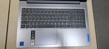 Б/в Ноутбук Lenovo 15/core i5-12450h ddr5/16gb ddr5/hdd *відсутній/ssd *відсутній/*інтегрована 01-200882772