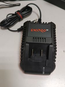 Б/у Шуруповерт Dnipro-M cd-201hbc compact 1акб 4ah зп 01-200887344