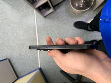 Б/в Мобільний телефон Apple iphone 16 pro 256gb 01-200889965