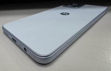 Б/в Мобільний телефон Motorola moto g84 8/256gb 01-200888401