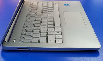 Б/в Ноутбук Hp 15/pentium n6000 ddr4/4gb ddr4/ssd 512 gb/*інтегрована 01-200739495