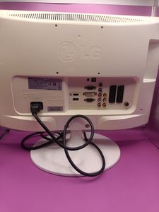 Б/в Монітор Lg m 1962d-wc 01-200893996